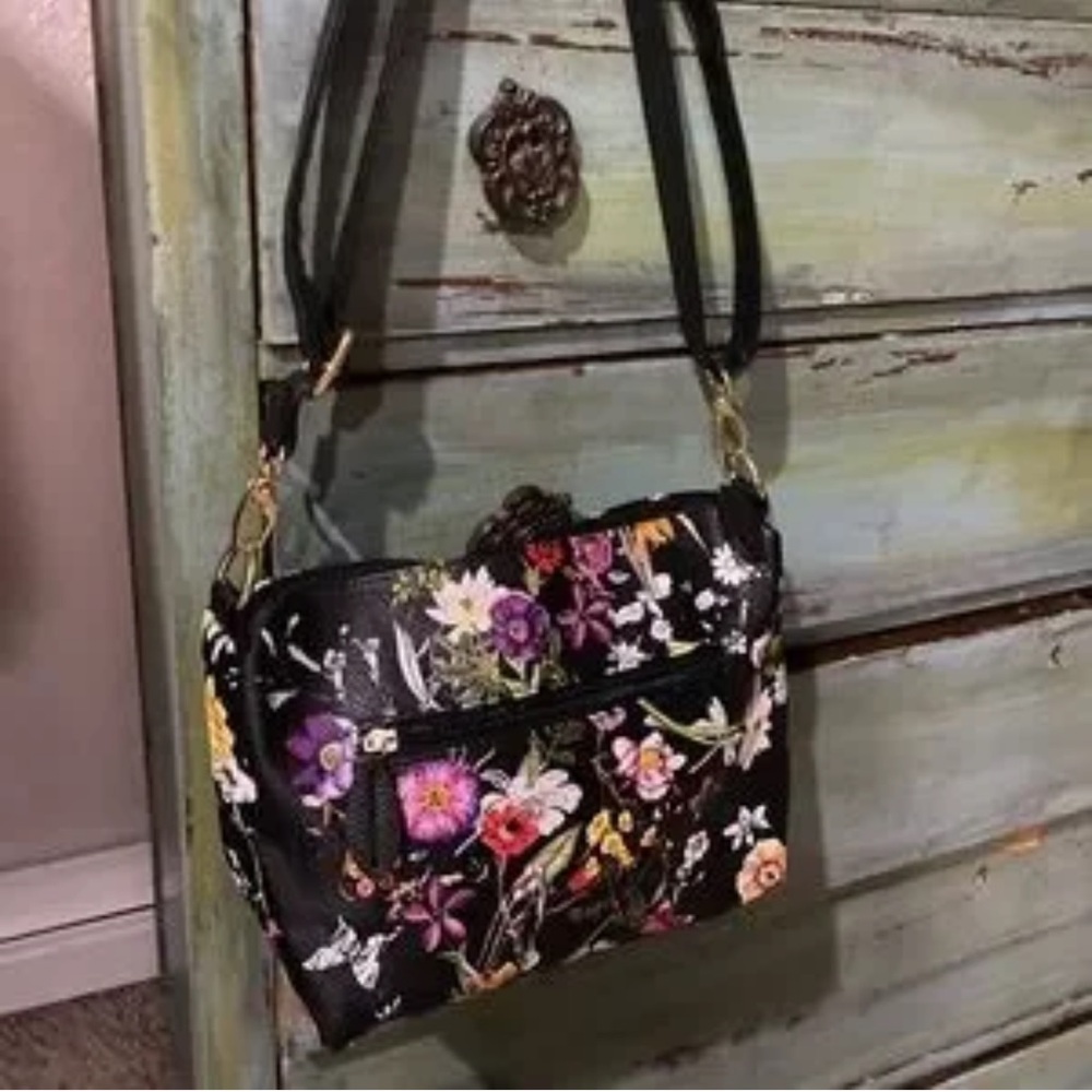 Vintage Style Floral Fairy Crossbody Shoulder Bag - Black with Gold Accents